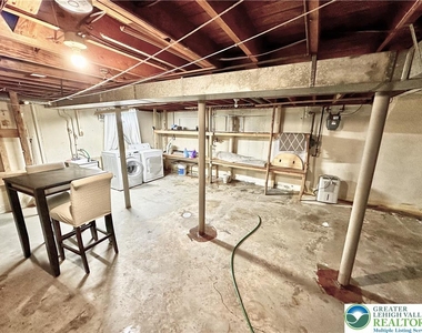 1573 Luzerne Street - Photo Thumbnail 12