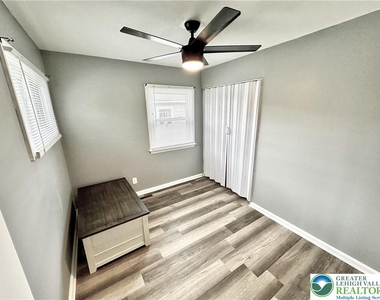 1573 Luzerne Street - Photo Thumbnail 8