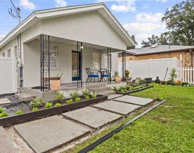 6910 N Brevard Avenue - Photo Thumbnail 1