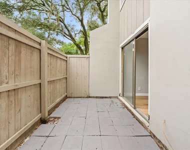 7903 Cedar Drive - Photo Thumbnail 25