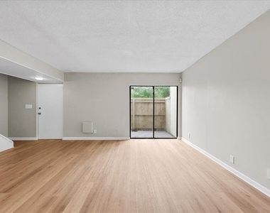 7903 Cedar Drive - Photo Thumbnail 7