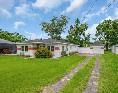 1207 W Adalee Street - Photo Thumbnail 3