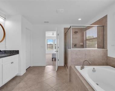 5052 Ivory Stone Drive - Photo Thumbnail 31