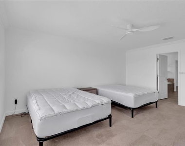 5052 Ivory Stone Drive - Photo Thumbnail 29