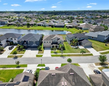 5052 Ivory Stone Drive - Photo Thumbnail 46