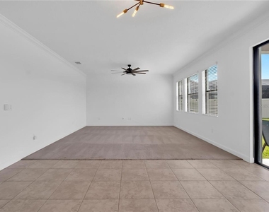 5052 Ivory Stone Drive - Photo Thumbnail 13