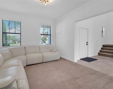 5052 Ivory Stone Drive - Photo Thumbnail 4