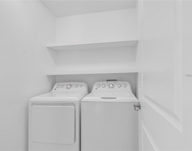 5052 Ivory Stone Drive - Photo Thumbnail 20