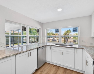 4349 Rudder Way - Photo Thumbnail 6
