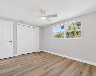 4349 Rudder Way - Photo Thumbnail 19