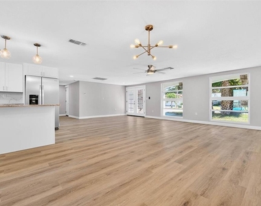 4349 Rudder Way - Photo Thumbnail 9