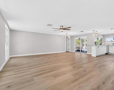 4349 Rudder Way - Photo Thumbnail 4