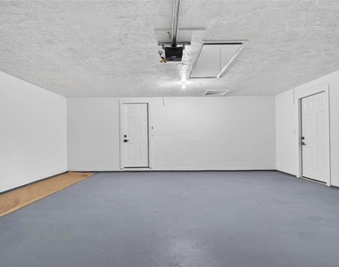 4349 Rudder Way - Photo Thumbnail 29
