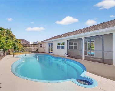 4349 Rudder Way - Photo Thumbnail 24