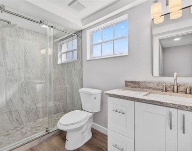 4349 Rudder Way - Photo Thumbnail 15
