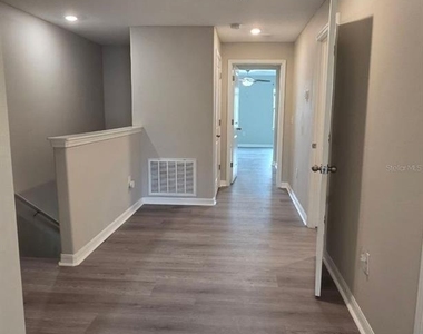 9659 Pembrooke Pines Drive - Photo Thumbnail 13
