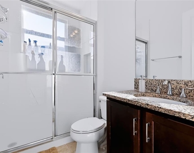 3219 Woodland Brook Way - Photo Thumbnail 18