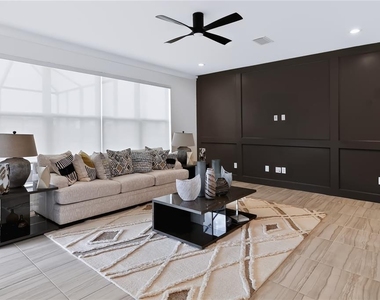 3219 Woodland Brook Way - Photo Thumbnail 3