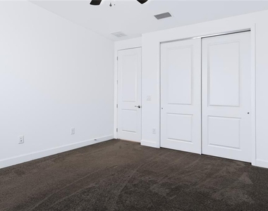 3219 Woodland Brook Way - Photo Thumbnail 24