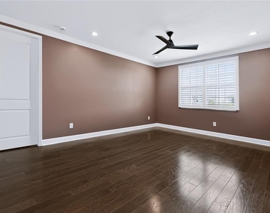 3219 Woodland Brook Way - Photo Thumbnail 19