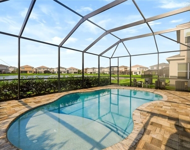 3219 Woodland Brook Way - Photo Thumbnail 38