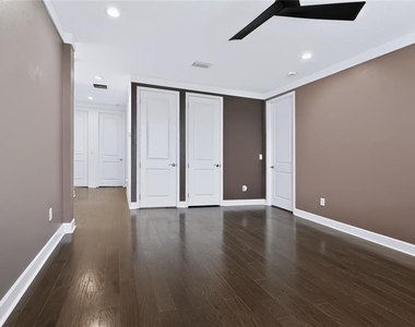 3219 Woodland Brook Way - Photo Thumbnail 20