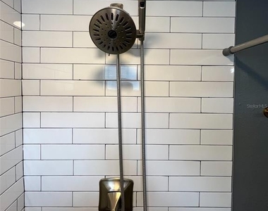 7018 N Central Avenue - Photo Thumbnail 29