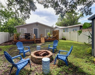 7018 N Central Avenue - Photo Thumbnail 39