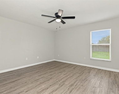 222 Lily Pad Road - Photo Thumbnail 8