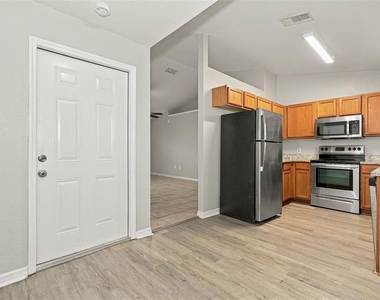 222 Lily Pad Road - Photo Thumbnail 5