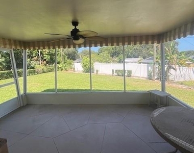 1630 Picardy Circle - Photo Thumbnail 12