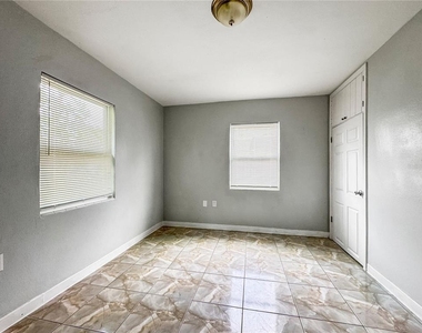 5809 Michigan Avenue - Photo Thumbnail 11