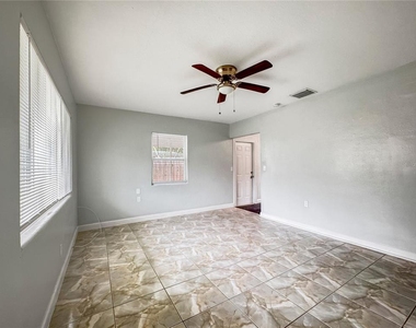 5809 Michigan Avenue - Photo Thumbnail 3