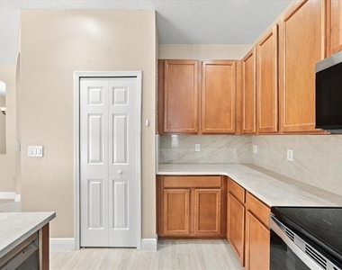 3132 Sago Point Court - Photo Thumbnail 11