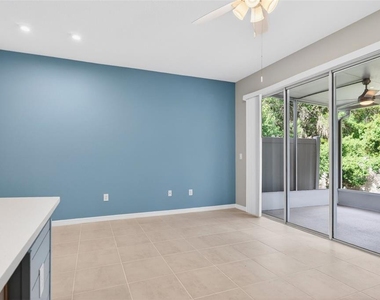 6425 Fairmont Lane - Photo Thumbnail 11