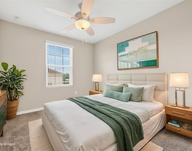 6425 Fairmont Lane - Photo Thumbnail 46