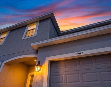 6425 Fairmont Lane - Photo Thumbnail 5
