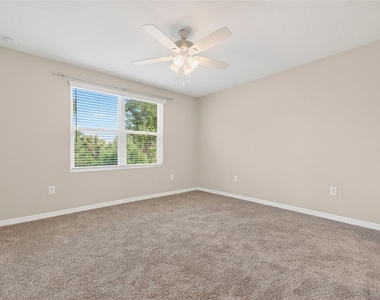 6425 Fairmont Lane - Photo Thumbnail 35