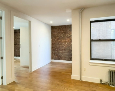 115 Carlton Avenue - Photo Thumbnail 8