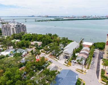 607 N Osceola Avenue - Photo Thumbnail 7