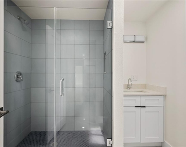 607 N Osceola Avenue - Photo Thumbnail 6