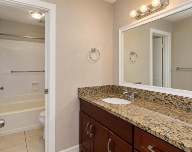 5502 Loblolly Court - Photo Thumbnail 8