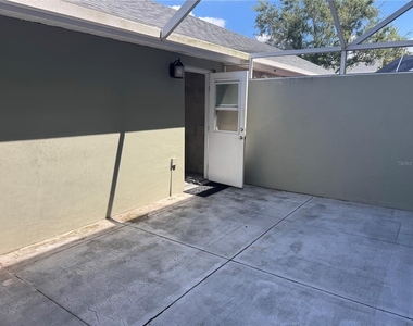 11543 Fountainhead Drive - Photo Thumbnail 18