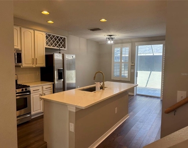 11543 Fountainhead Drive - Photo Thumbnail 22