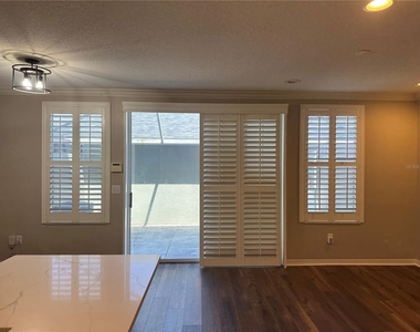 11543 Fountainhead Drive - Photo Thumbnail 5