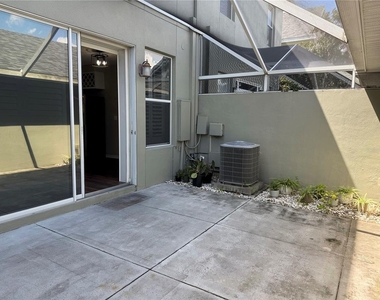 11543 Fountainhead Drive - Photo Thumbnail 7