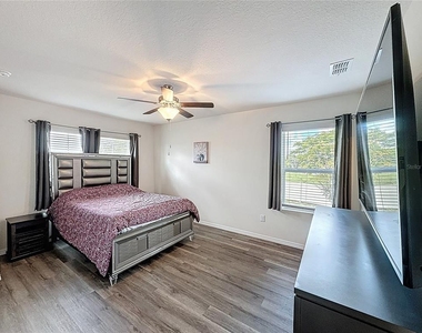 1303 Tallowwood Lane - Photo Thumbnail 9