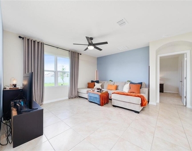 1687 Park Side Avenue - Photo Thumbnail 8