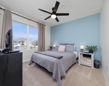 1687 Park Side Avenue - Photo Thumbnail 14