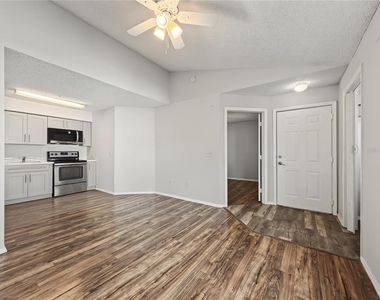 2213 Grand Cayman Court - Photo Thumbnail 3